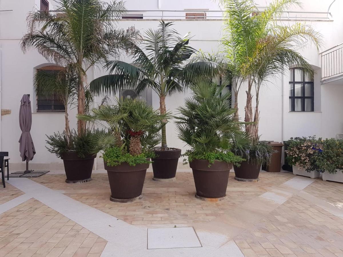 Chiostro Di S. Antonio Apartment Марсала Екстериор снимка