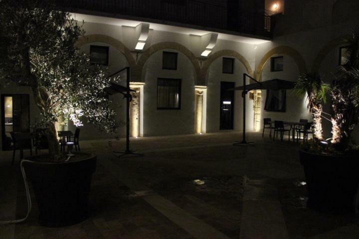 Chiostro Di S. Antonio Apartment Марсала Екстериор снимка