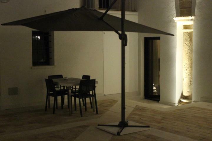Chiostro Di S. Antonio Apartment Марсала Екстериор снимка