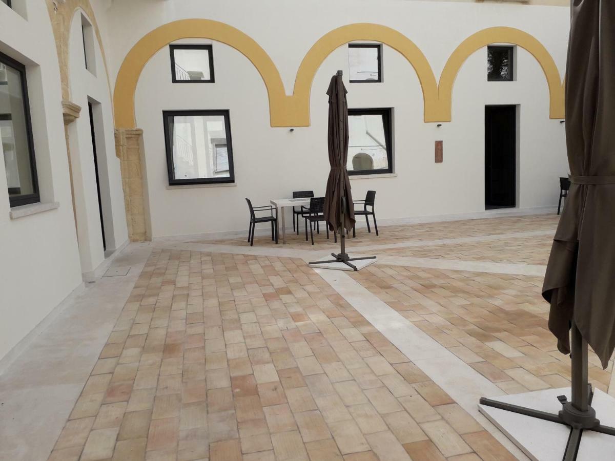 Chiostro Di S. Antonio Apartment Марсала Екстериор снимка