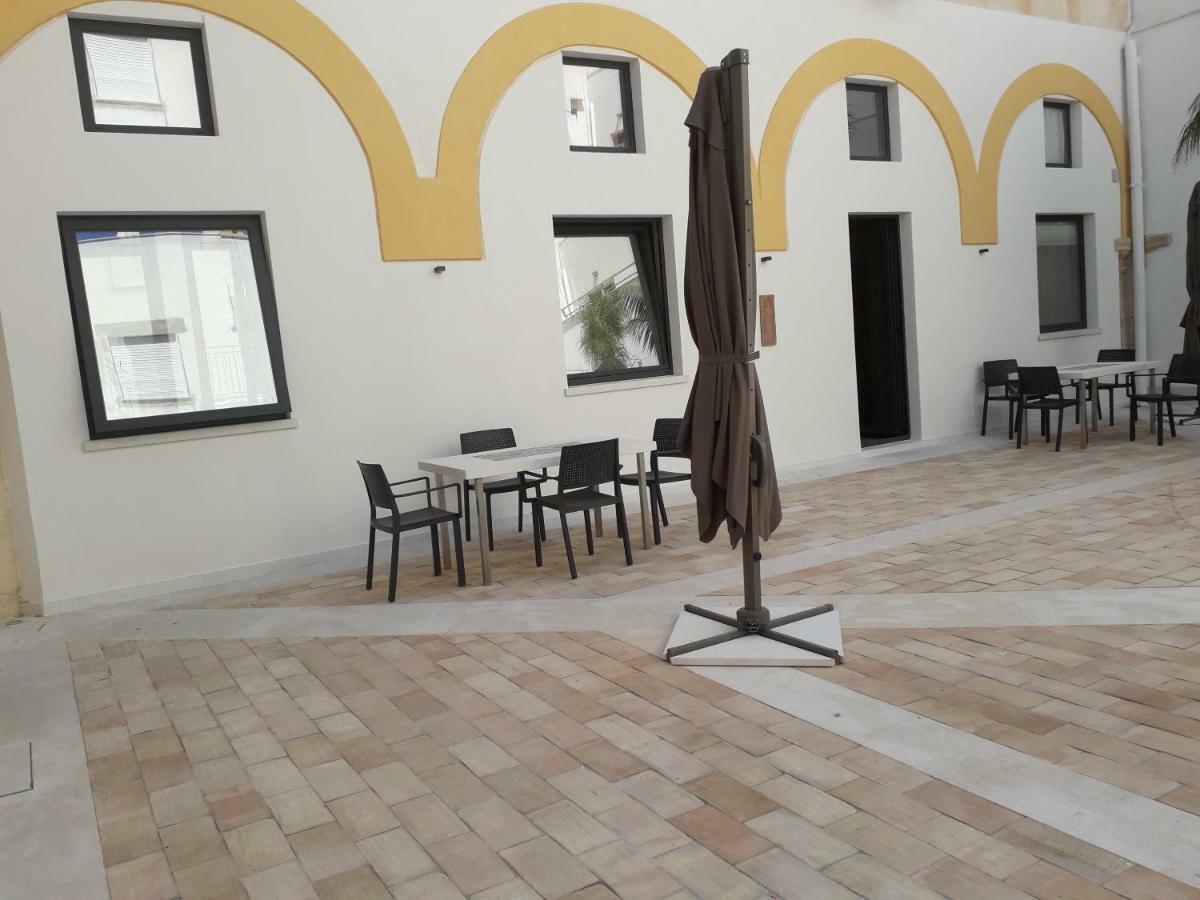 Chiostro Di S. Antonio Apartment Марсала Екстериор снимка